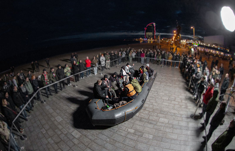 Open Arms representa el drama de la migración en "3 días, 3 noches"