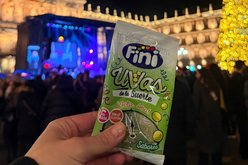 Fini endulza el Fin de Año Universitario de Salamanca