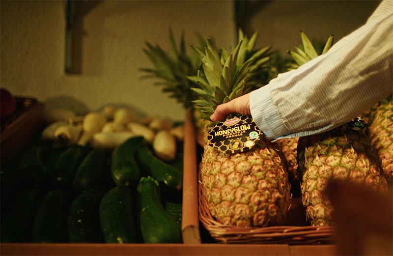 Dentsu Creative crea la campaña "La fruta tira a Del Monte"