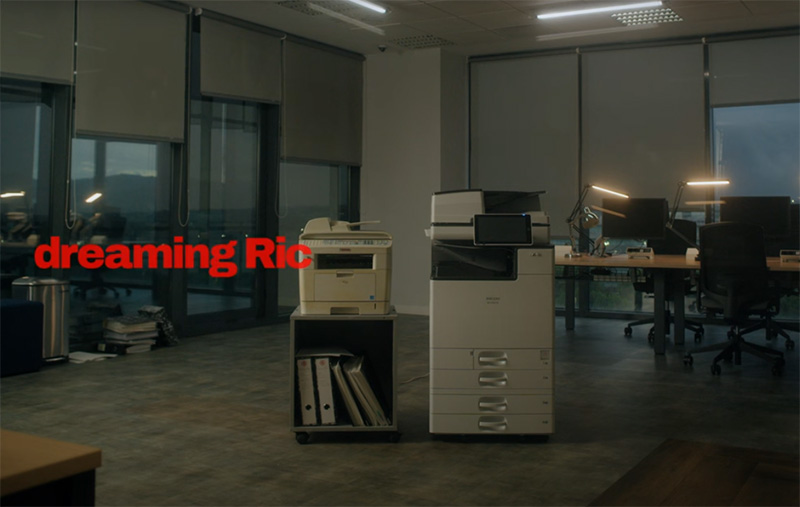 “Dreaming Ric”, el corto que pone en valor la emoción de imprimir