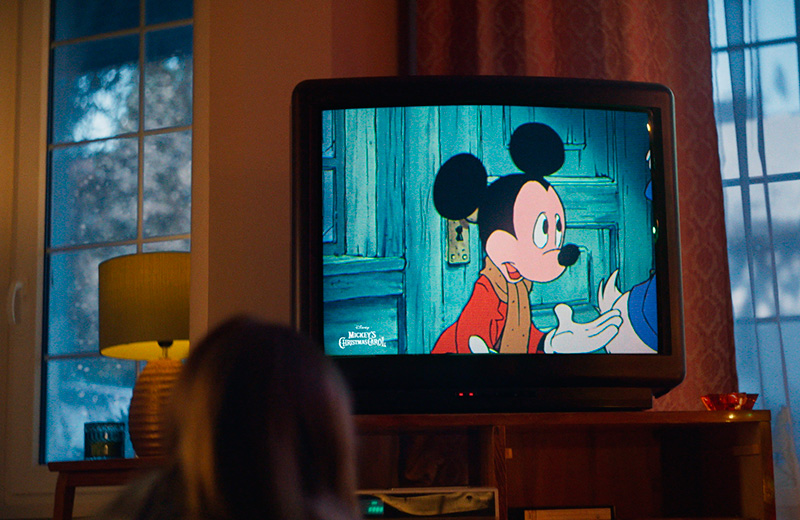 El anuncio navideño de Disney+ es todo lo que imaginas y más