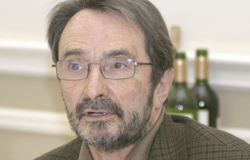 A la sazón, Enric Nebot