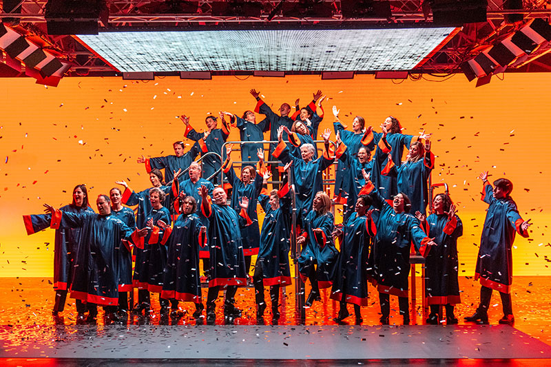 Campaña de la agencia Está Pasando para Repsol.