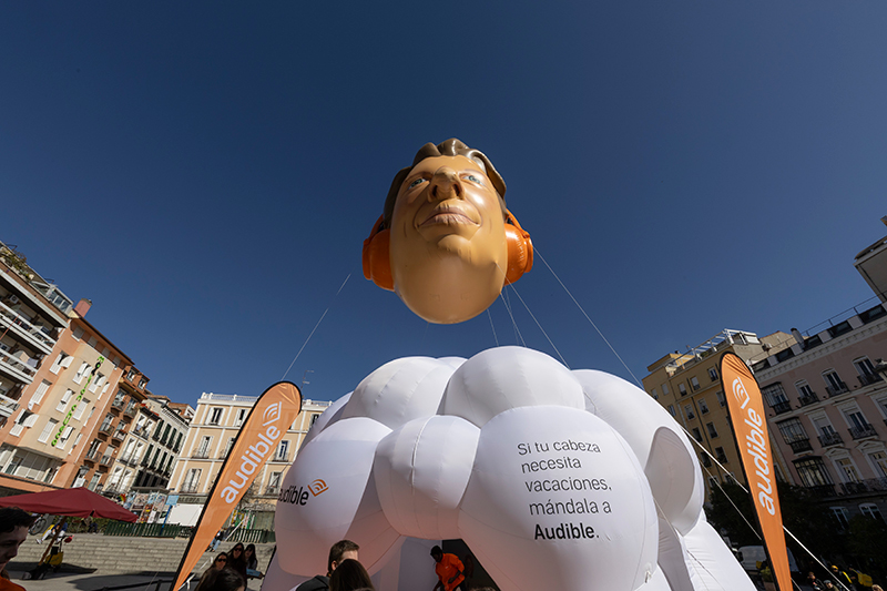Audible nos invita a “mandar la cabeza de vacaciones”