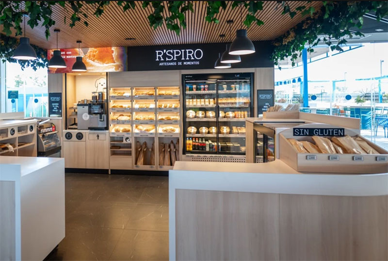 Moeve devuelve en saldo la mitad de las compras en sus estaciones de servicio