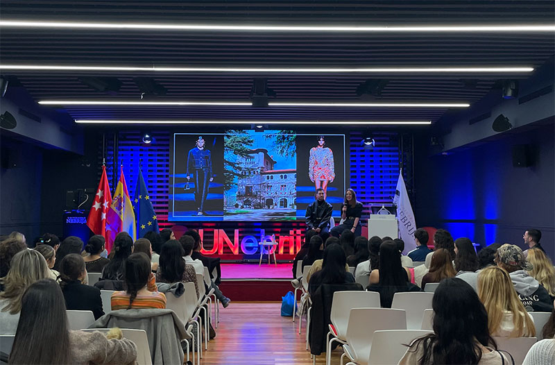 Seagram´s 0,0% y JCPAJARES apoyan a nuevos talentos de la moda