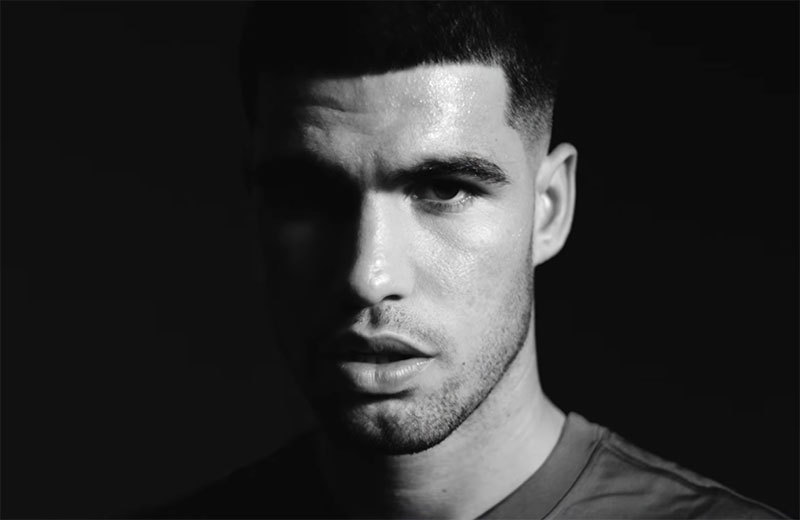 Carlos Alcaraz impulsa la nueva era de movilidad de BMW