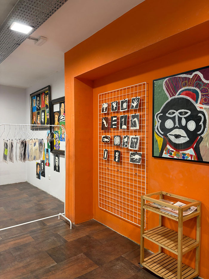 La Casa de Carlota inaugura la expo “Outsider (Art) Pop Up”.