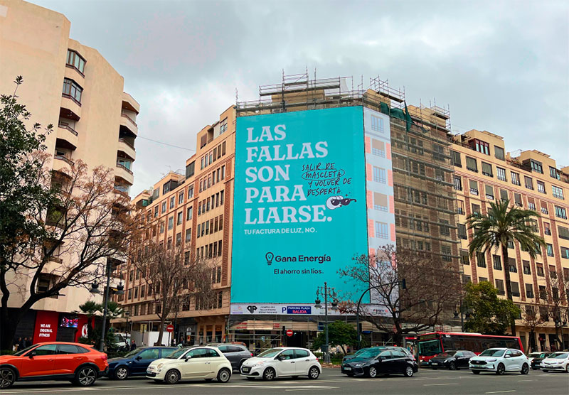 “Las Fallas son para liarse. Tu factura de la luz, no”