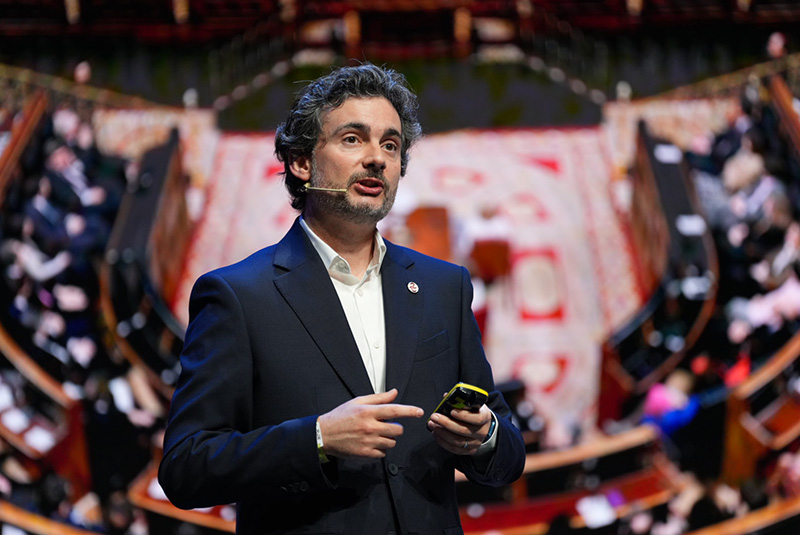 Carlos Fenollosa: “Los creativos están más espantados de lo que deberían”