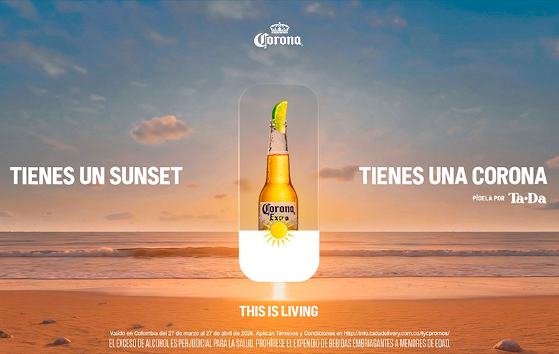 Corona convierte el brillo del móvil en una promo