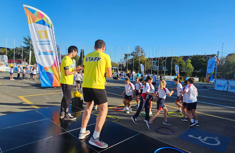 Kinder combate el sedentarismo infantil