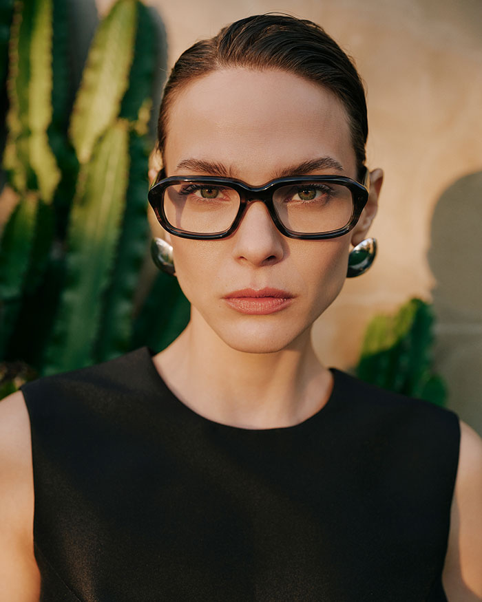 MO lanza una colección cápsula con el diseñador Moisés Nieto.