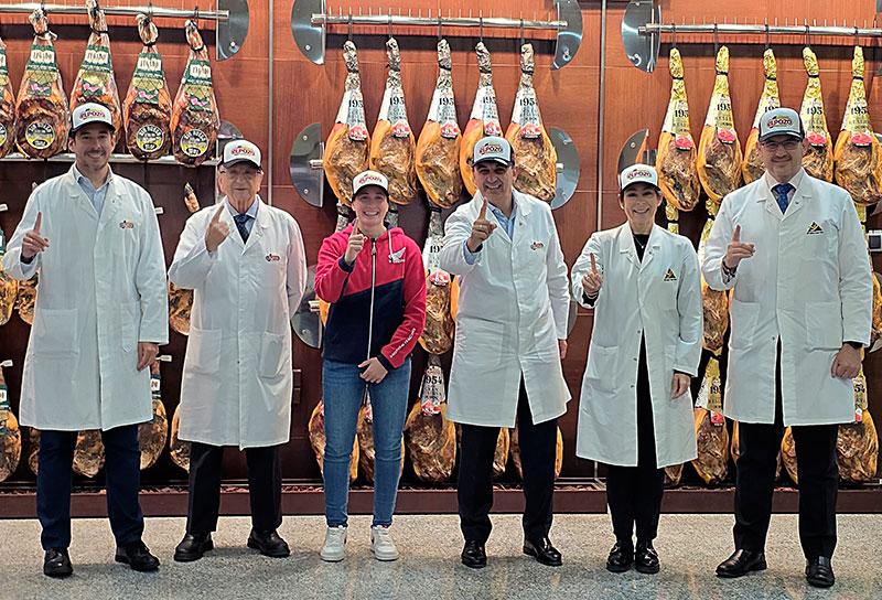 La piloto Ana Carrasco, nueva embajadora de El Pozo Alimentación