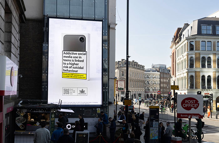 La adicción al teléfono móvil mata.