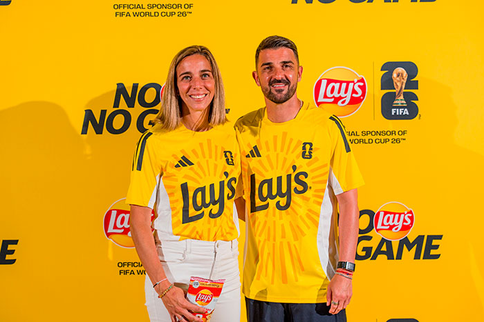 Lay’s reúne a 5.000 fans en una Watch Party épica con David Villa para vivir el inicio de la Copa Mundial de la FIFA.