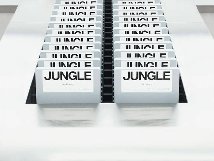 La nueva sede de Jungle se inspira en los años 90 neoyorquinos.
