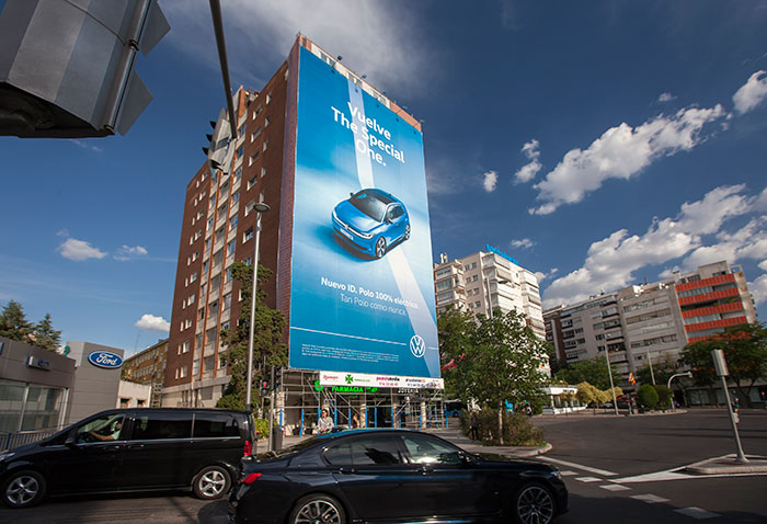 Volkswagen juega con la llegada de Mourinho.
