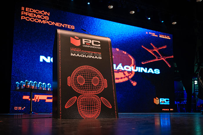 4foreverything participa en la producción de los Premios PcComponentes 2026.