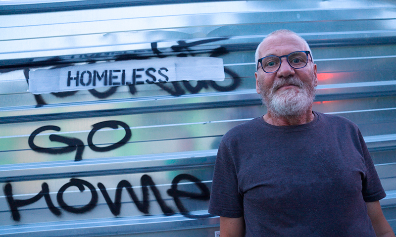 Del “Tourists Go Home” al “Homeless Go Home”