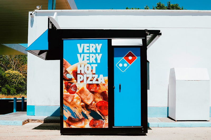 Domino´s Pizza abre su primer vending en España