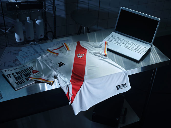 La NFL y Fanatics lanzan la colección Football x Football 2026.