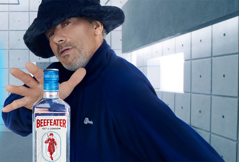 Beefeater y Jamiroquai recrean el vídeo "Virtual Insanity"