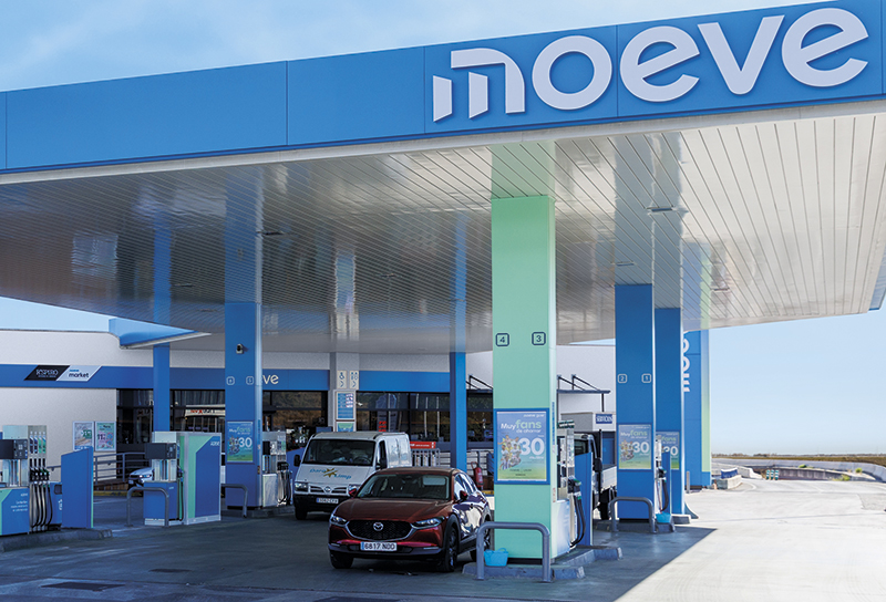 Moeve y Naturgy duplican el ahorro en combustible en la operación retorno