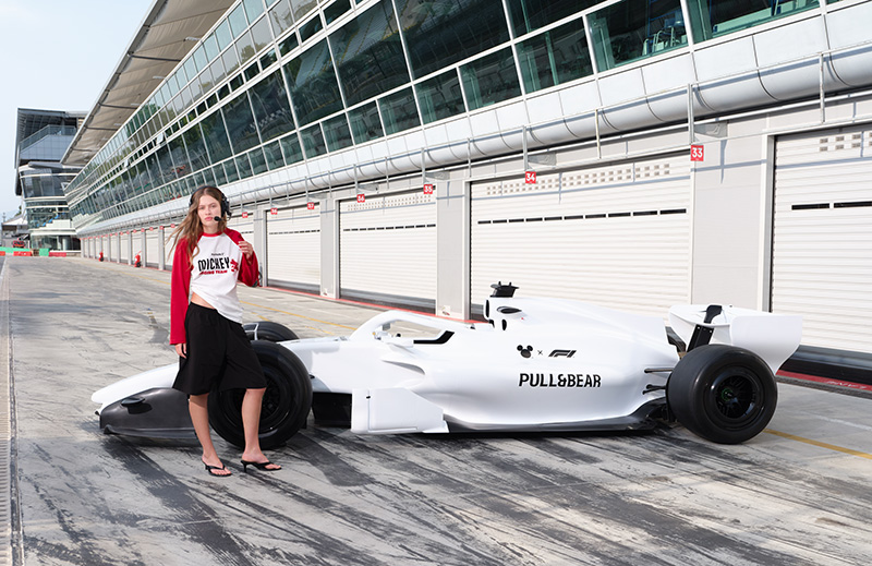 Disney x Formula 1 y Pull&Bear lanzan su primera colección conjunta