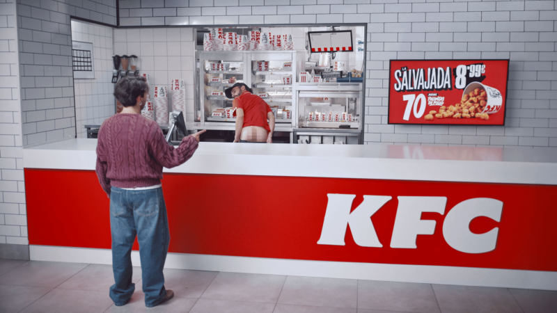 KFC tira de 'salvajadas' para su nueva promoción
