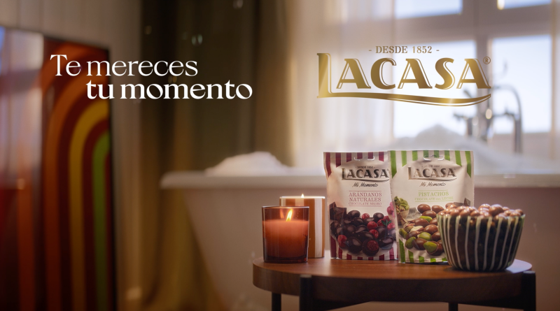 Pingüino Torreblanca firma la nueva campaña de Chocolates Lacasa